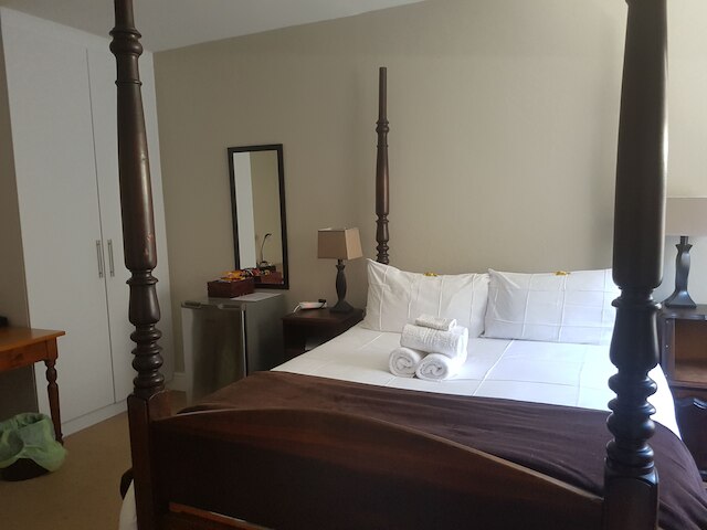 メルクボス ゲストハウス