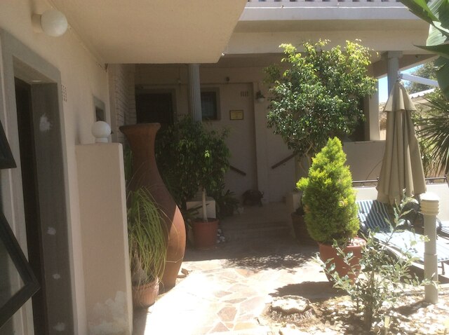 メルクボス ゲストハウス