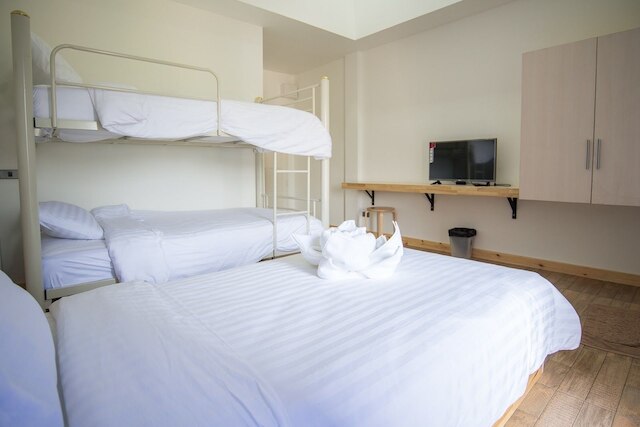 ハッグホームステイ ホテル