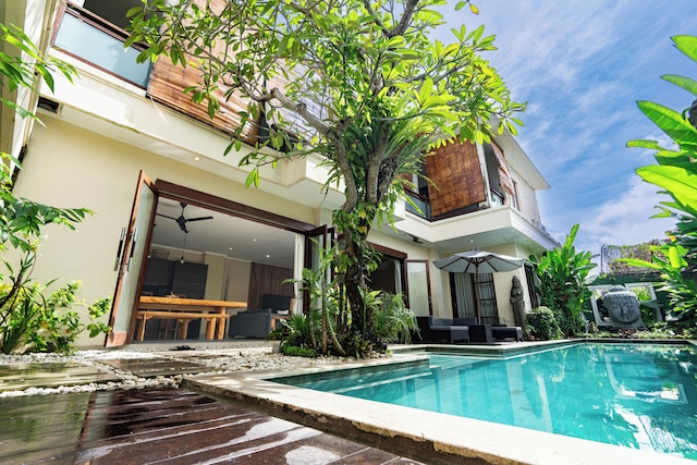 ヴィラ テピ スンガイ