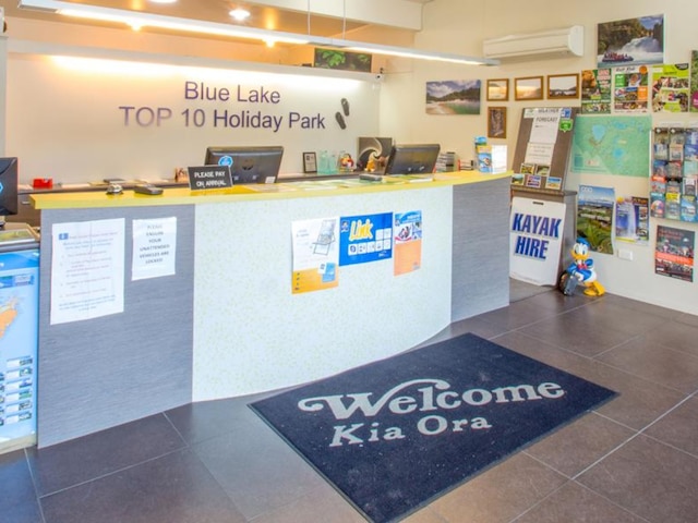 ブルー レイク トップ 10 ホリデイ パーク