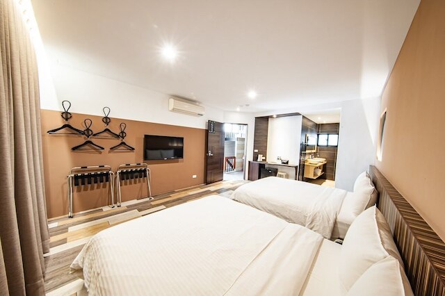 ヒア B&B (就這兒旅居)