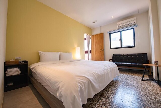 ヒア B&B (就這兒旅居)