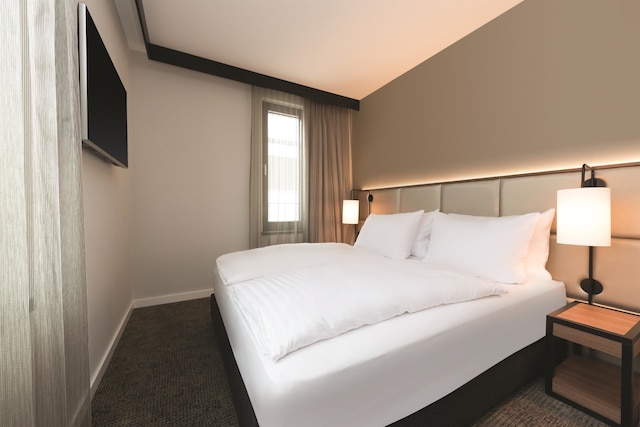 アディナ アパートメント ホテル フランクフルト ウエストエンド