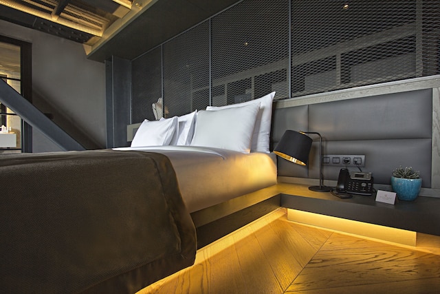 シティロフト 81