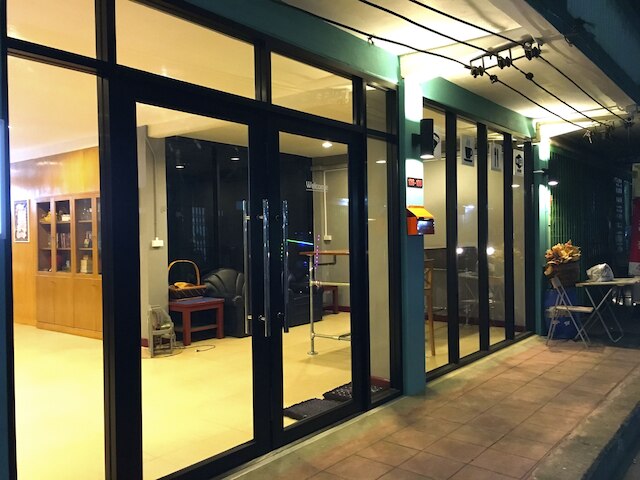 アーバン ホステル バンコク