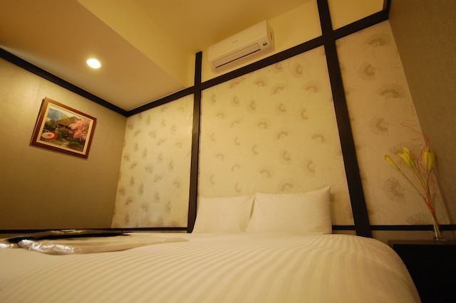 ハナノイ ベッド アンド ブレックファスト (花野井民宿)