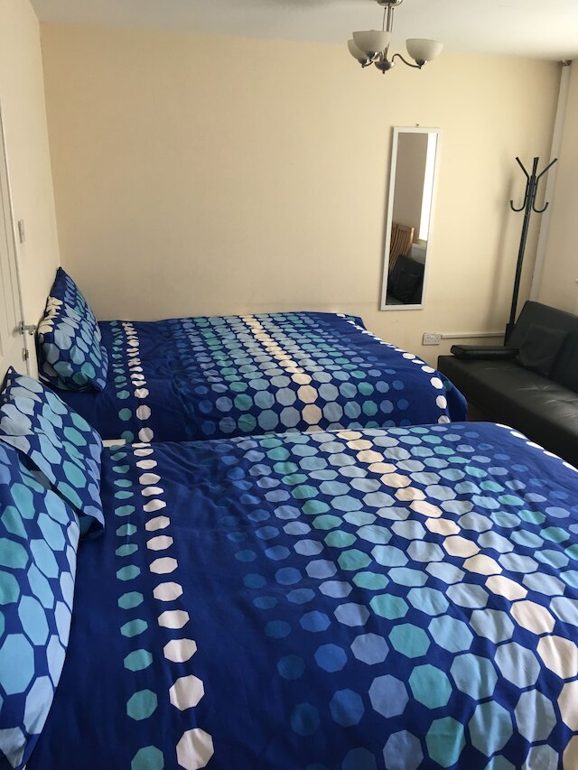 マーティンデール フラッツ ウィズ パーキング