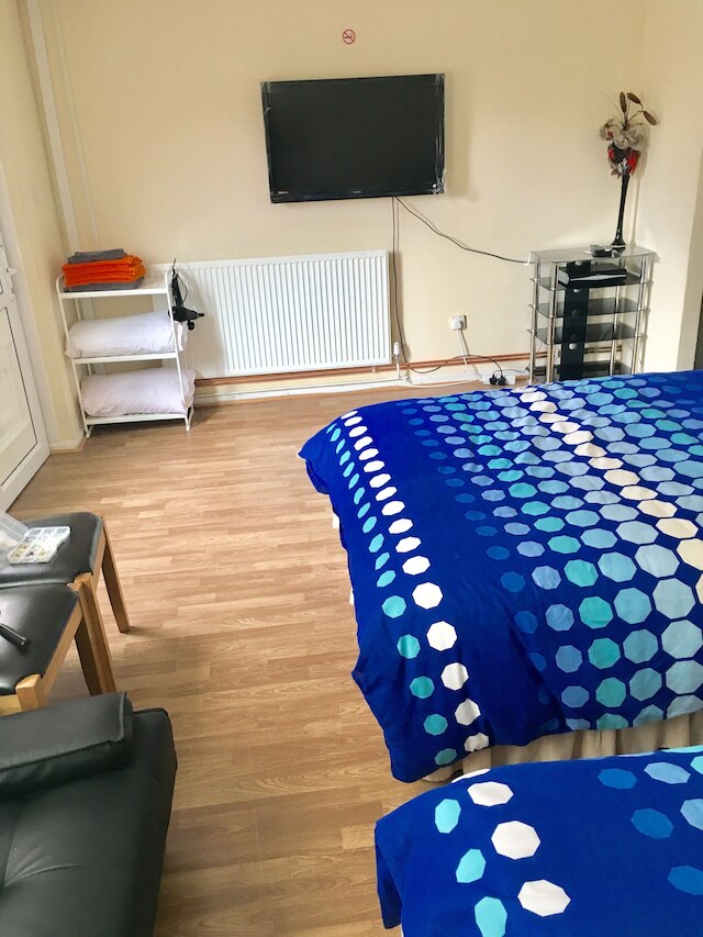 マーティンデール フラッツ ウィズ パーキング