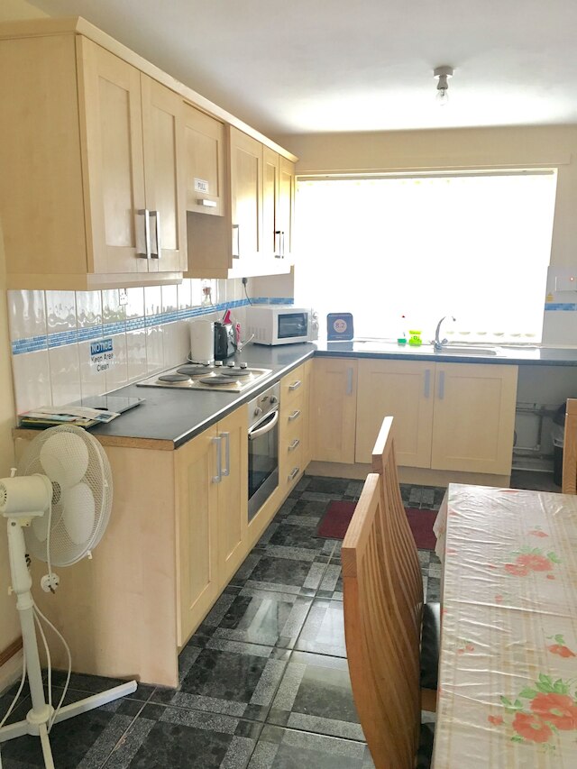 マーティンデール フラッツ ウィズ パーキング