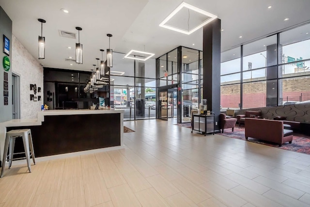 コンフォート イン & スイーツ ニア スタジアム