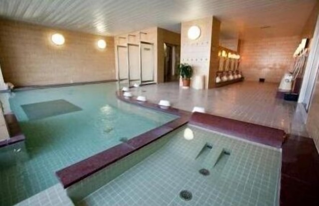 宇多津グランドホテル