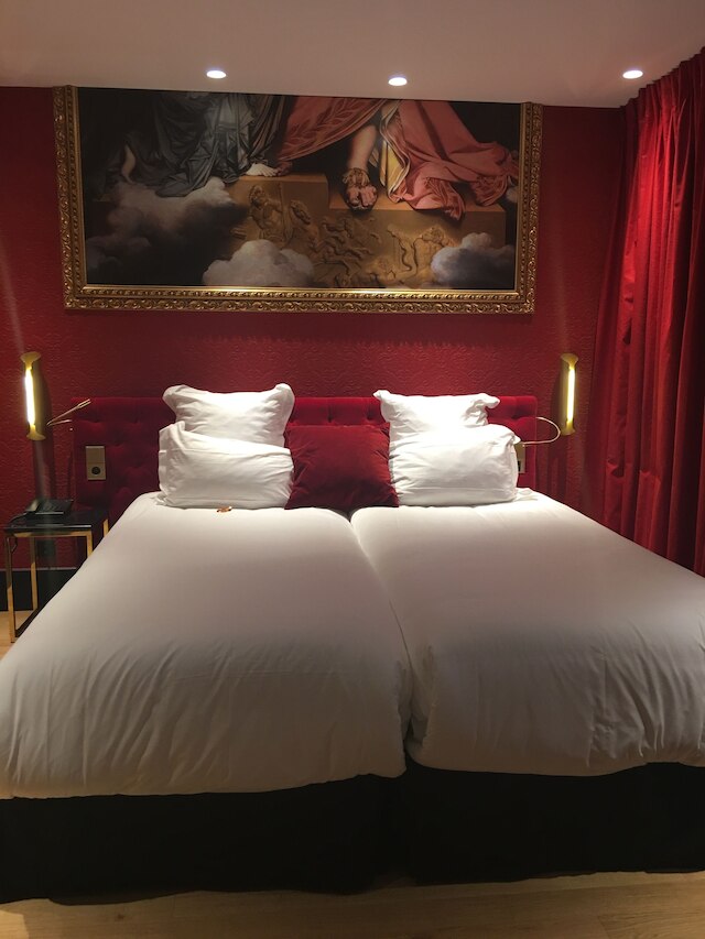 オテル エッフェル プティ ルーヴル