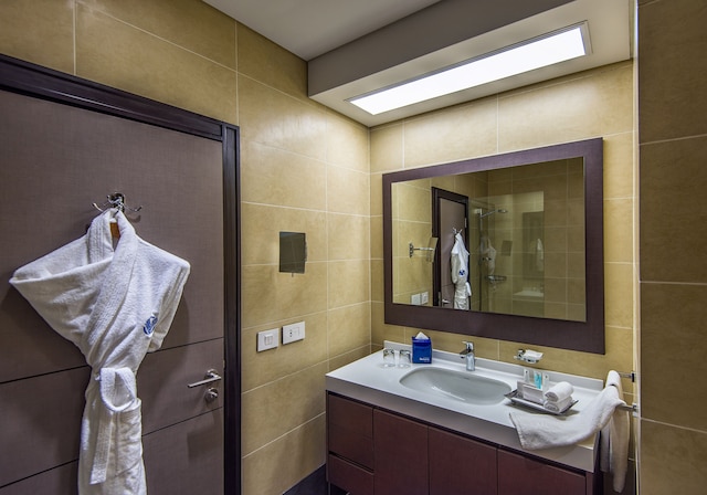 キン プラザ アルジャーン バイ ロタナ