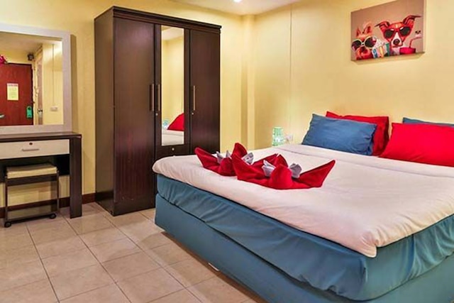 ハリーズ ホテル、バー & レストラン