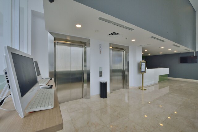 ウィズ プライム ホテル スディルマン ペカンバル