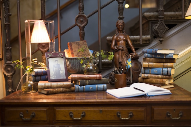 レディー ハミルトン アパートメンツ