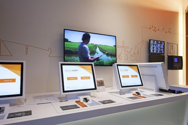 イージーホテル アムステルダム アリーナ ブレヴァール