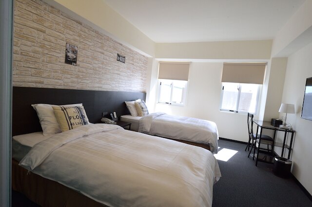 ホーム レスト ホテル (鴻瑞輕旅)