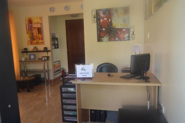 マノラ アパートメンツ アンド ゲスト ハウス