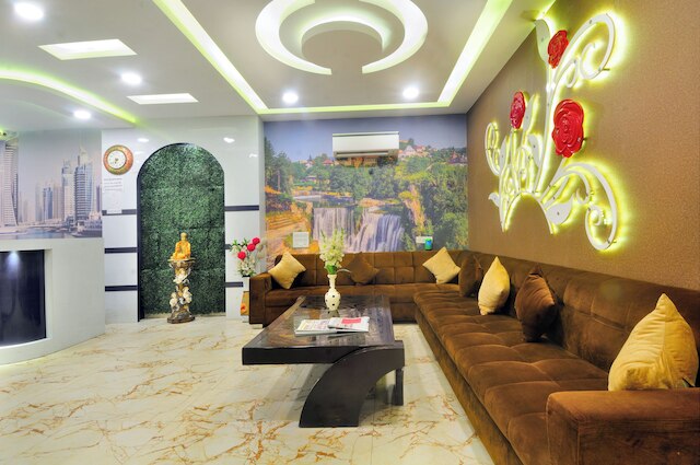 チェック イン ルーム メイン バザール