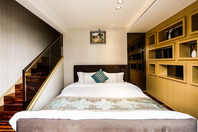 Waifden Apartment Poly D Branch (维福顿公寓广州珠江新城保利中达店)