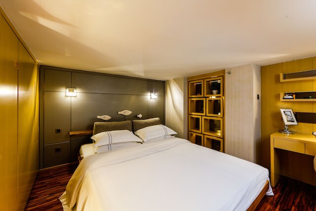 Waifden Apartment Poly D Branch (维福顿公寓广州珠江新城保利中达店)