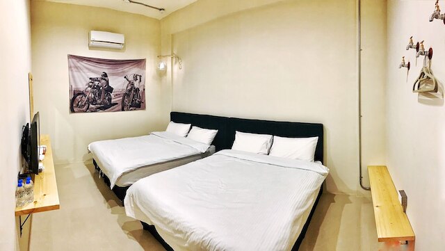 スリー ブラザーズ B&B (三兄弟民宿)