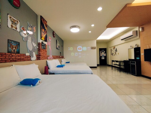 フアドン ホームステイ (花东民宿)