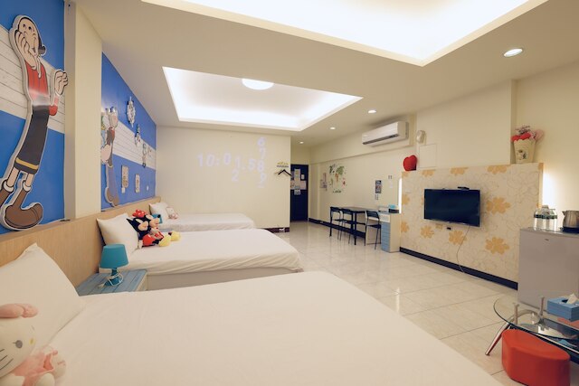 フアドン ホームステイ (花东民宿)