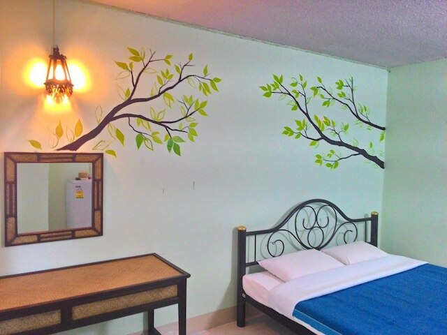 クラウド 9 フアイケーオ - ニマン