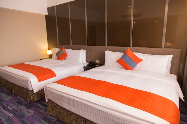 ホヤ リゾート ホテル高雄 (高雄富野渡假酒店)