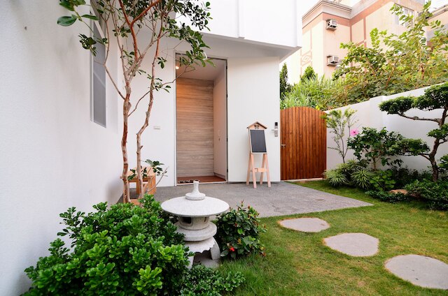 リーフ ホステル