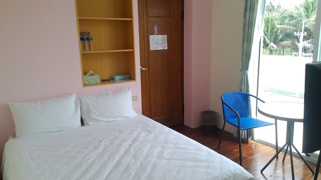 ケイトリン ホステル (彩靈的家民宿)