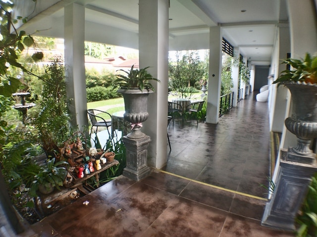 ナトナリン ホテル