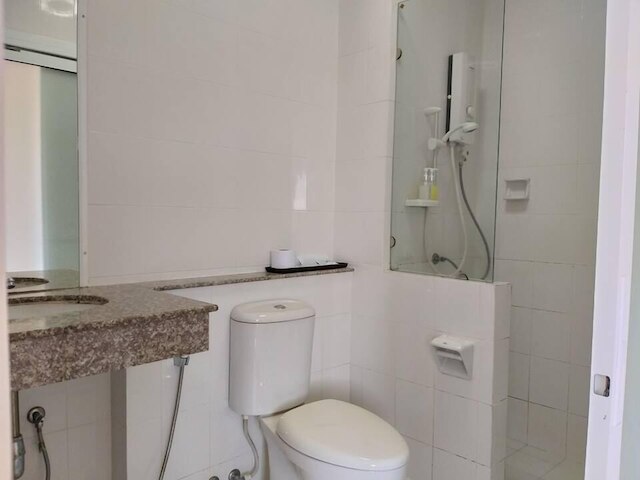 ナトナリン ホテル