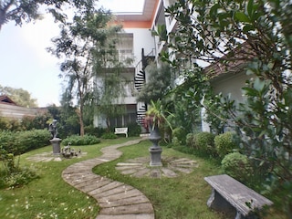 ナトナリン ホテル