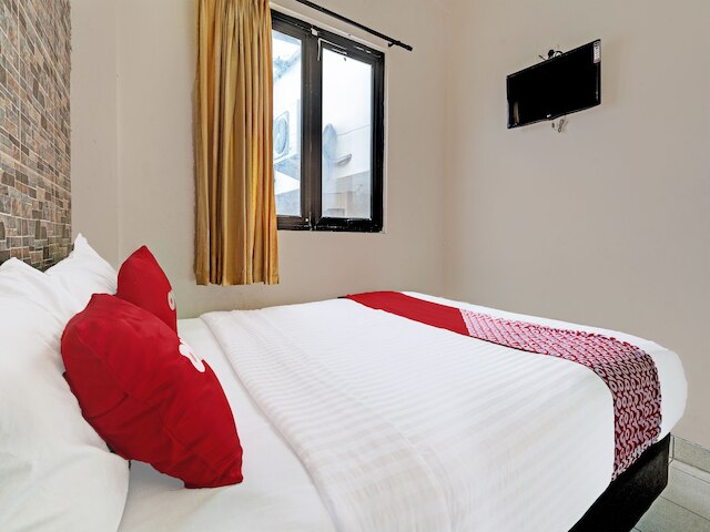 OYO 1699 ヴェローナ レジデンス