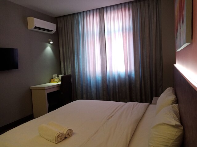 レモン 8 ホテル アパートメント