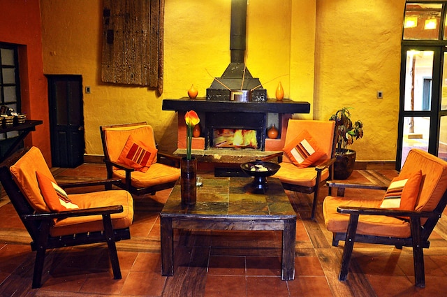 ホテル ハルディネス デ ウユニ