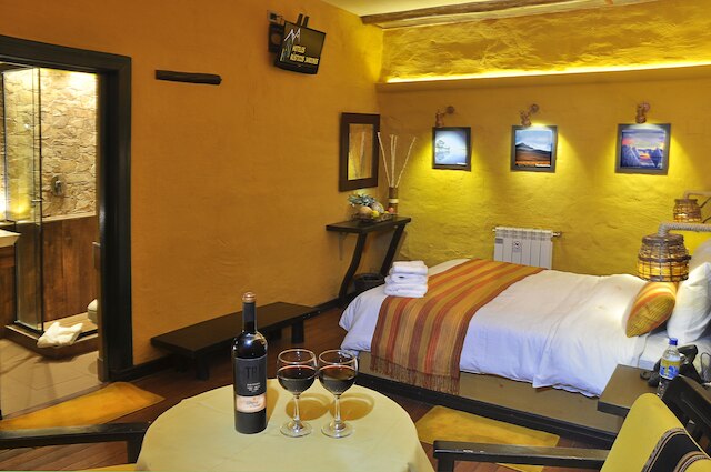 ホテル ハルディネス デ ウユニ