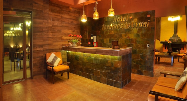 ホテル ハルディネス デ ウユニ