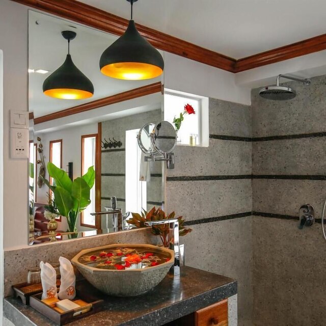 ザ ナイト ホテル