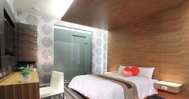 ヨアイ ホテル (宜蘭友愛大飯店)