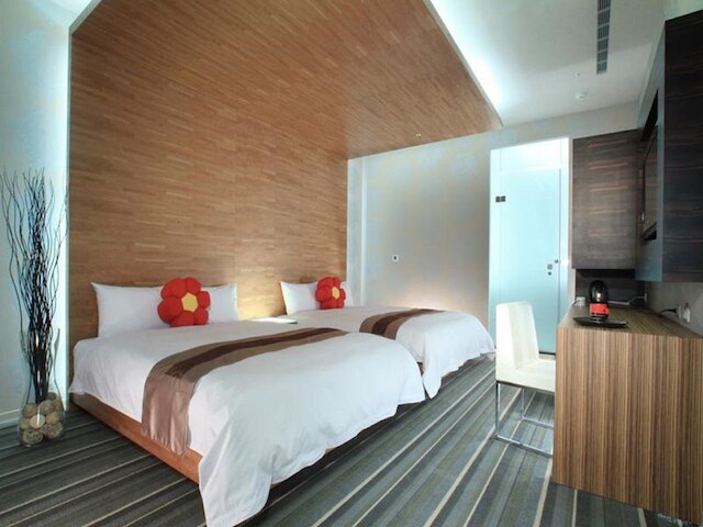 ヨアイ ホテル (宜蘭友愛大飯店)