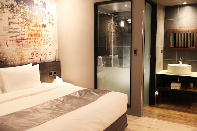 サンライズ ホテル