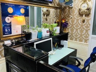 モダン ホテル (摩登賓館)