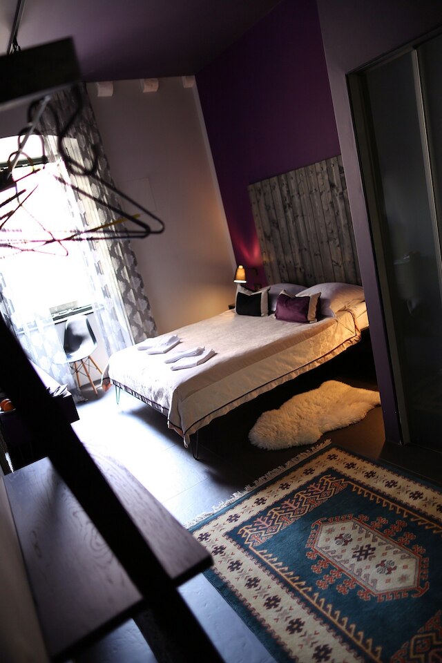 アパートメンツ & ルームズ レイレトゥル