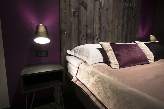 アパートメンツ & ルームズ レイレトゥル