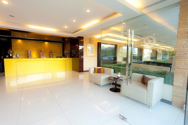 ザ レジデンス エアポート & スパ